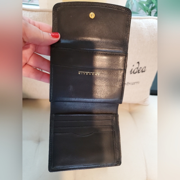 Givenchy Leather Wallet - Picture 5 of 10